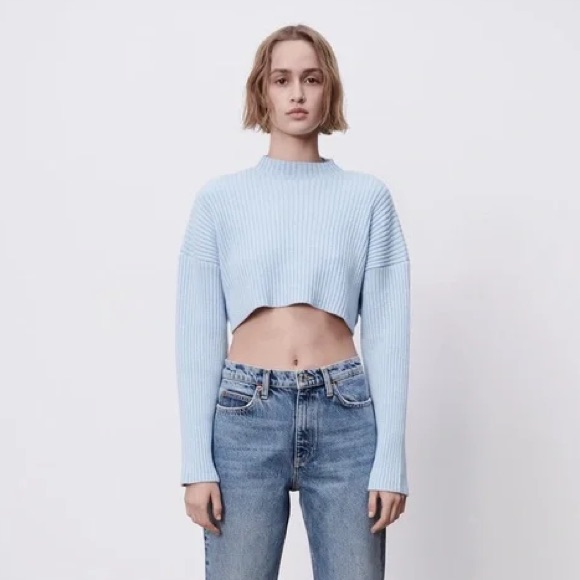 Zara Light Blue Cropped Ribbed Knit Sweater Size Medium